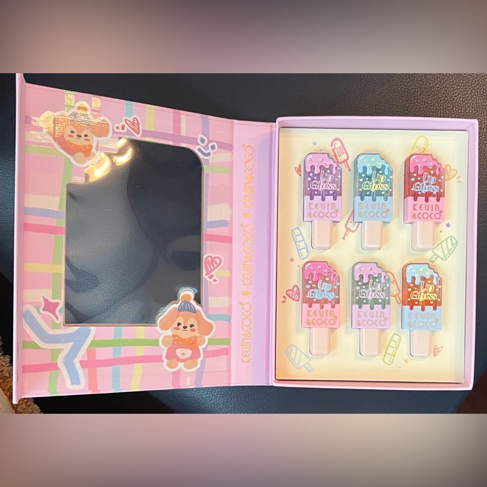Kevin & Coco Lip Gloss Set - Vibrant Collection - Picture 4 of 7
